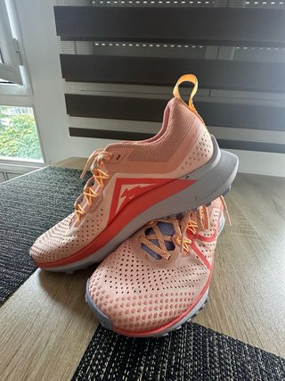 Nike React  Pegasus Trail 4 Naranja/Rosa