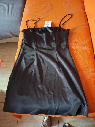 Vestido negro tirantes L