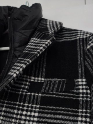 Abrigo Desigual cuadros blanco y negro