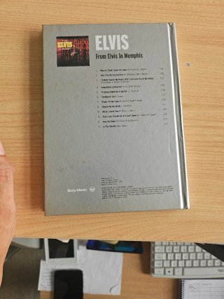 CD Elvis From Elvis In Memphis
