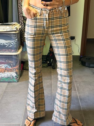 Guess pantaloni a zampa quadrettati