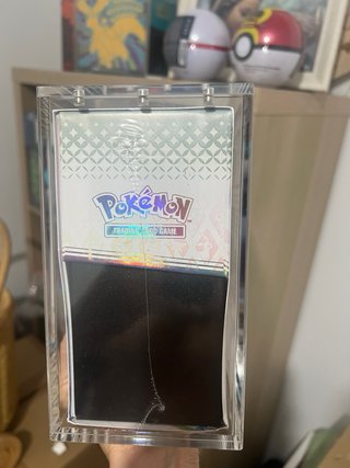 Caja Entrenador Elite Prismatic Evolutions