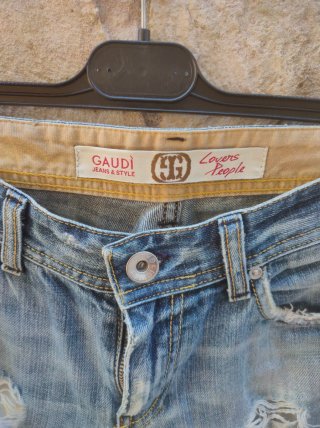 Jeans Gaudi strappati blu