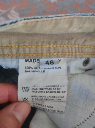 Jeans Gaudi strappati blu