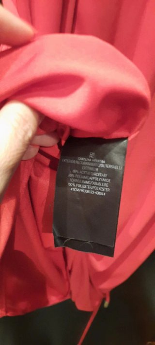 Vestido carolina herrera color rojo pvp 490