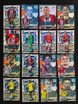Lote 16 Cromos Adrenalyn XL FIFA Nordic