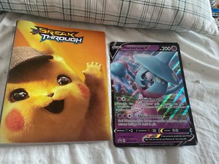 Album e carta Pokemon Break Through Hatterene V