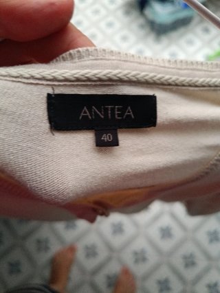 Chaqueta manga larga beige