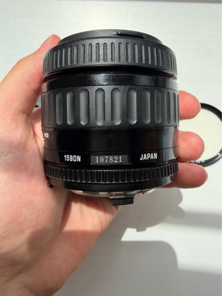 Objetivo Tamron AF 28-70mm