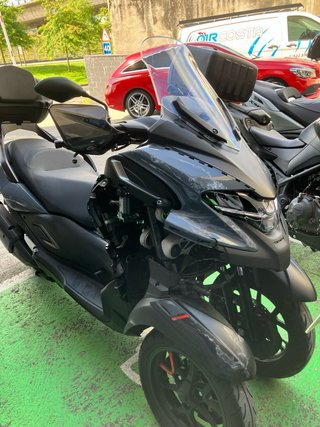 Yamaha Tricity 300 para reparar