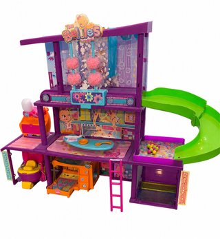 Casa de juegos The Bellies con tobogán