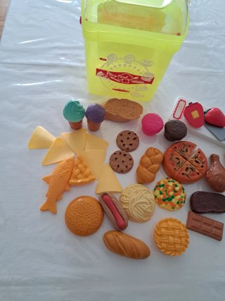 Juego de comida de juguete