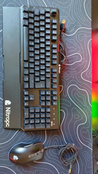 Pack Teclado, Ratón, Cascos Gamer y silla ordenado
