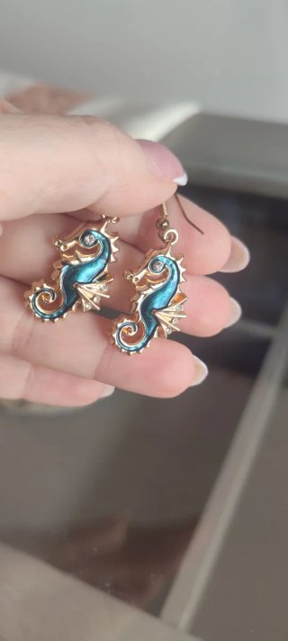 Pendientes de Caballito de Mar Dorados y Azules