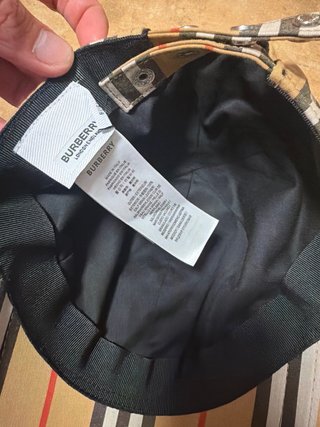 Gorra Burberry Clásica
