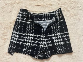 Falda pantalón cuadros blanco y negro Talla XS