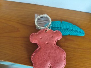 Charms Tous Oso y Hoja
