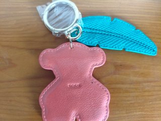 Charms Tous Oso y Hoja