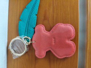Charms Tous Oso y Hoja