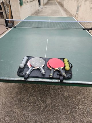 Mesa de ping pong verde