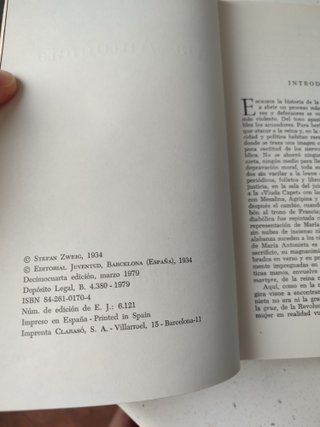 Muy antiguo libro 1934 María Antonieta Stefan zwei