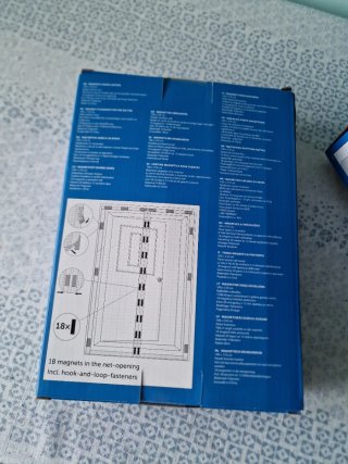 2 Zanzariere magnetiche per porta 100x210 cm.