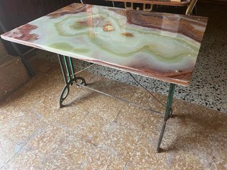 Mesa vintage hierro y mármol verde