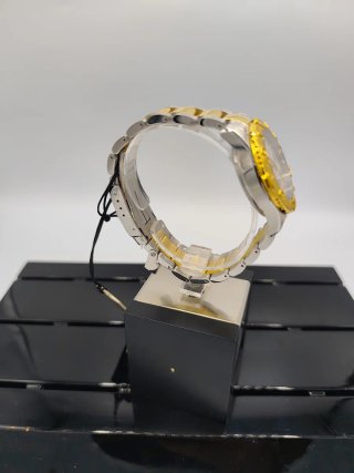 Reloj Jaguar dorado y acero