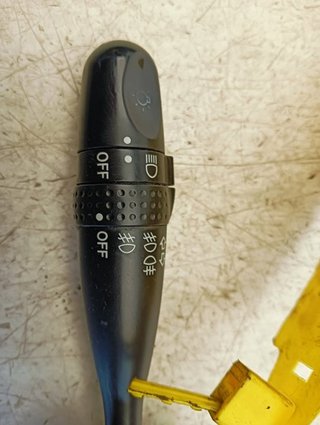 MANDO INTERMITENTES TOYOTA COROLLA VERSO (E12) 1Z