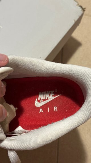 Nike Air Force 1 Valentine's Day 2021 Talla 42.5