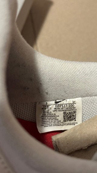 Nike Air Force 1 Valentine's Day 2021 Talla 42.5