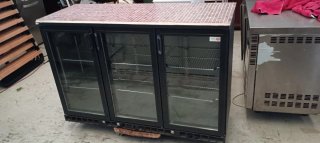 Nevera expositora cristal 3 puertas