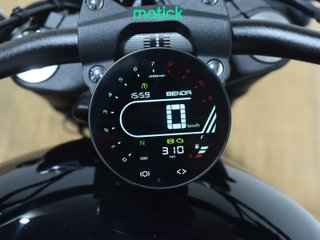 KEEWAY V 302 C