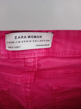 Pantalón fucsia