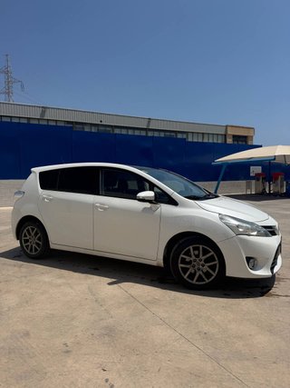 Toyota Verso 2013