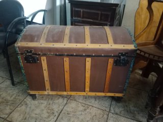 Lote máquina de coser antigua y mueble