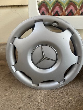 Tapacubos Mercedes 15 Pulgadas (4 unidades)