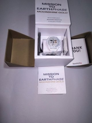 Swatch Mission to Earthphase Moonshine Gold