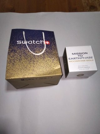 Swatch Mission to Earthphase Moonshine Gold