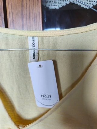 Blusa fluida manga ancha fruncida