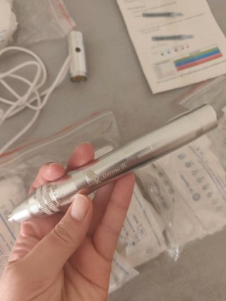 Dermapen con agujas