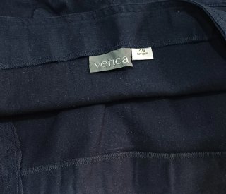 Shorts azules con botones