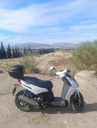 Moto Scooter 125cc 2005