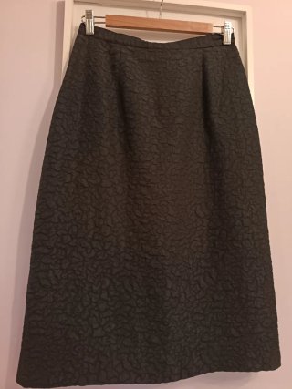 Traje chaqueta y falda negro