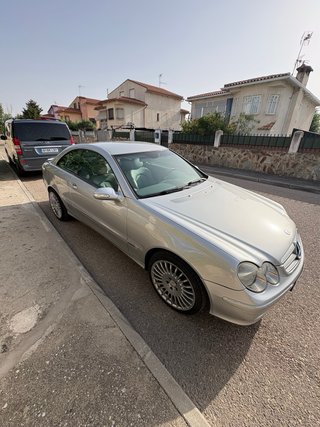 Mercedes-Benz  CLK 2004