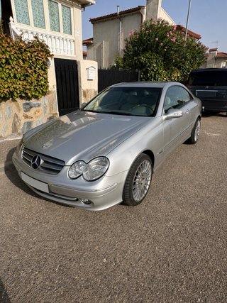 Mercedes-Benz  CLK 2004