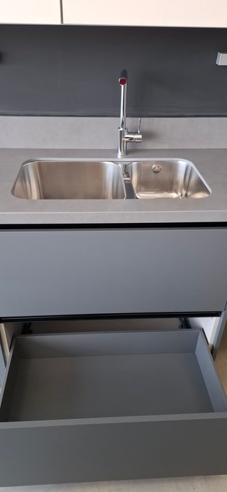 Liquidación exposición cocina laminado Pet
