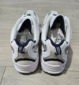 Zapatillas New Balance MR530 Plata y Blanco