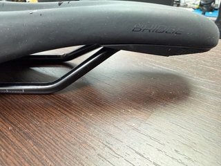 Sillín Specialized Body Geometry Bridge
