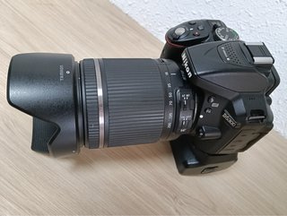 Cámara Nikon D5300 con objetivos